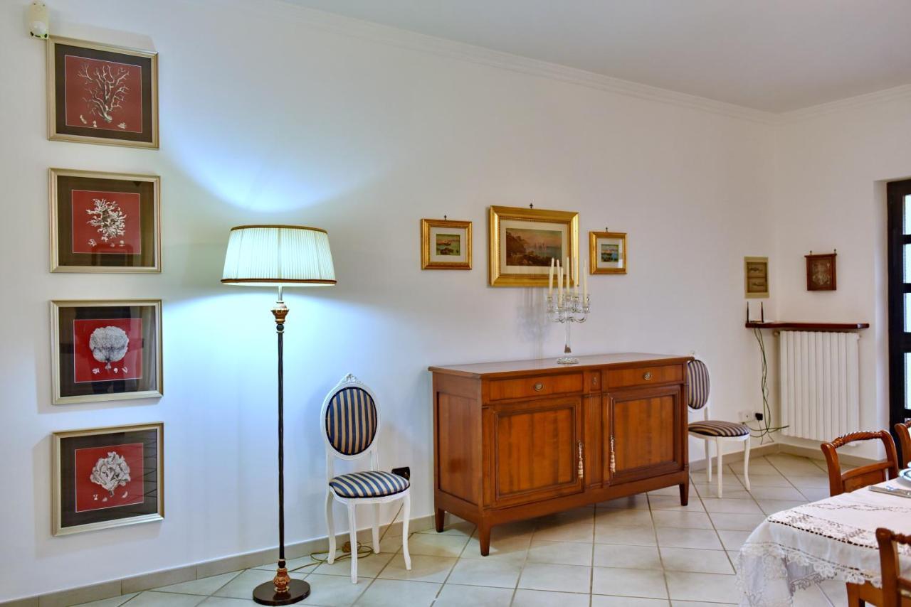 Villa Tina Santa Maria di Castellabate Exterior foto